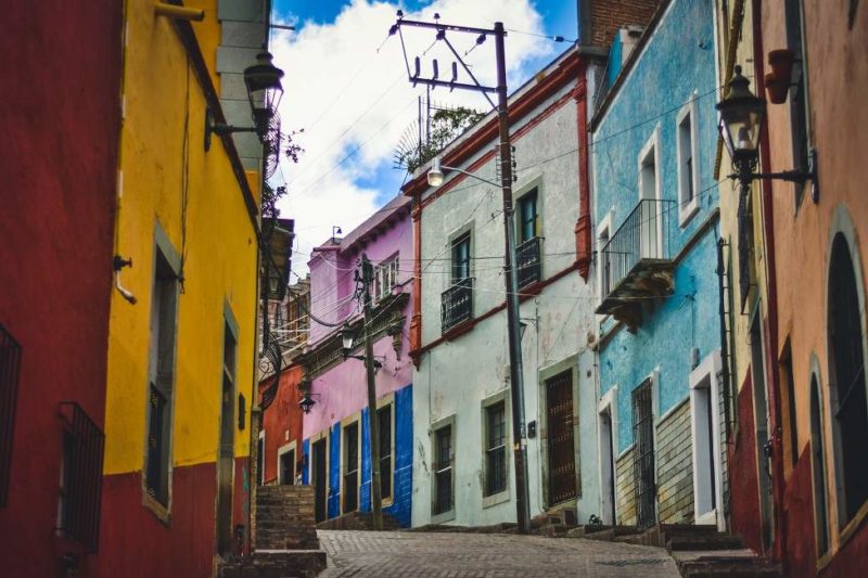 Balade dans le labyrinthe de ruelles de Guanajuato - Mexique | Au Tigre Vanillé