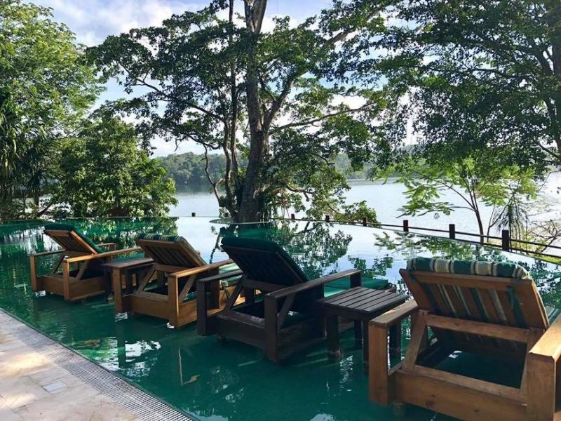 Piscine de Las Lagunas Boutique Hotel à Exequil - Guatemala | Au Tigre Vanillé