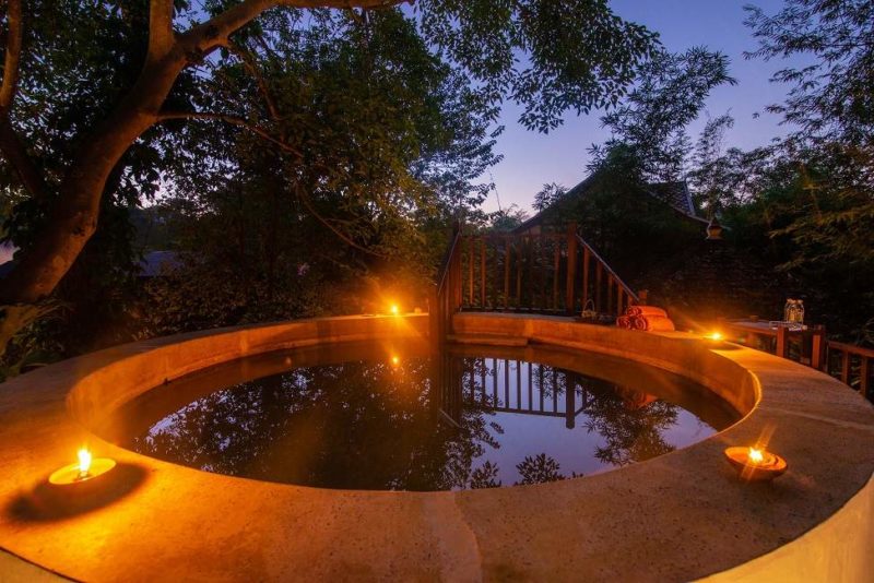 Source d'eau chaude d'un hotel lodge à Muang La - Laos | Au Tigre Vanillé
