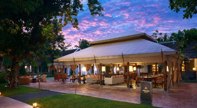 Restaurant de l'hôtel Sofitel à Luang Prabang - Laos | Au Tigre Vanillé