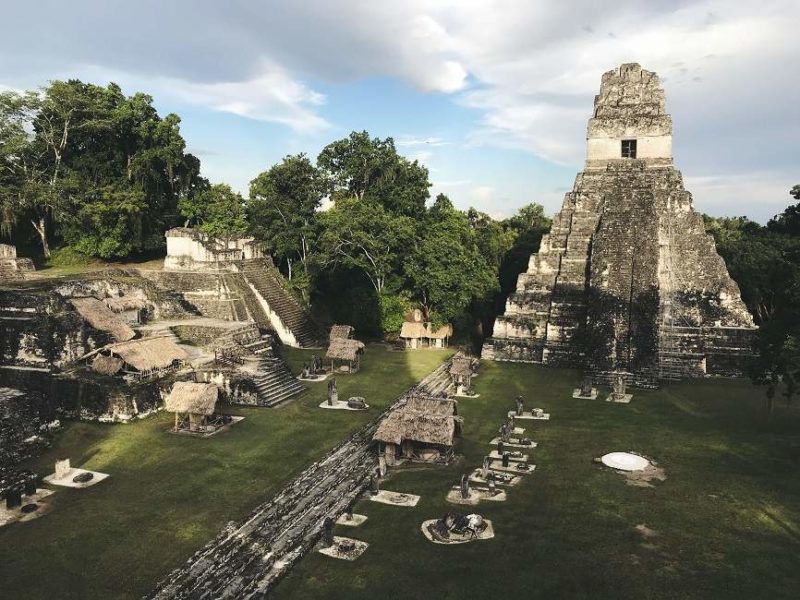 Se plonger dans l'histoire maya au Tikal - Guatemala | Au Tigre Vanillé