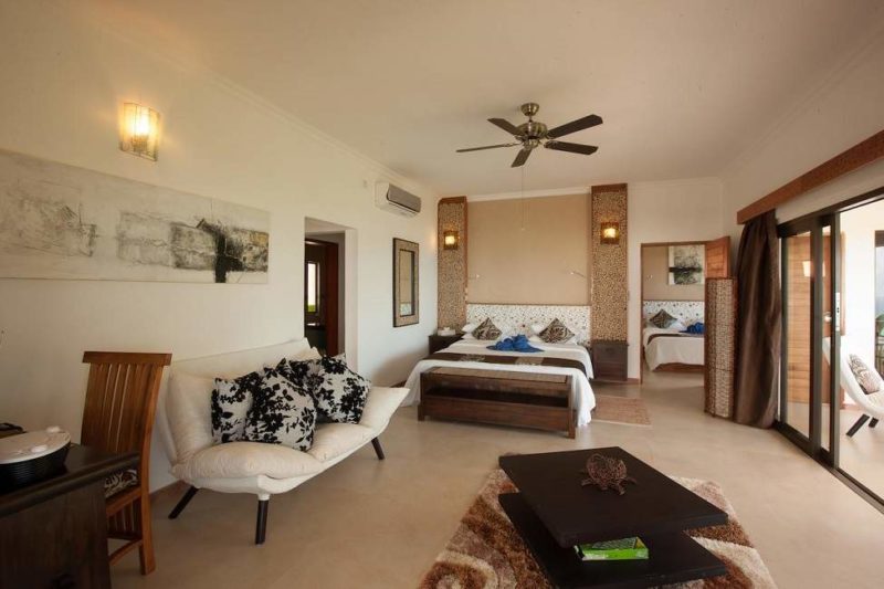 Chambre de l'hôtel Le Duc de Praslin - Seychelles | Au Tigre Vanillé