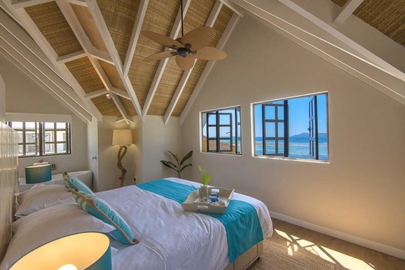 Chambre vue océan à l'hôtel Nautique Waterfront - Seychelles | Au Tigre Vanillé