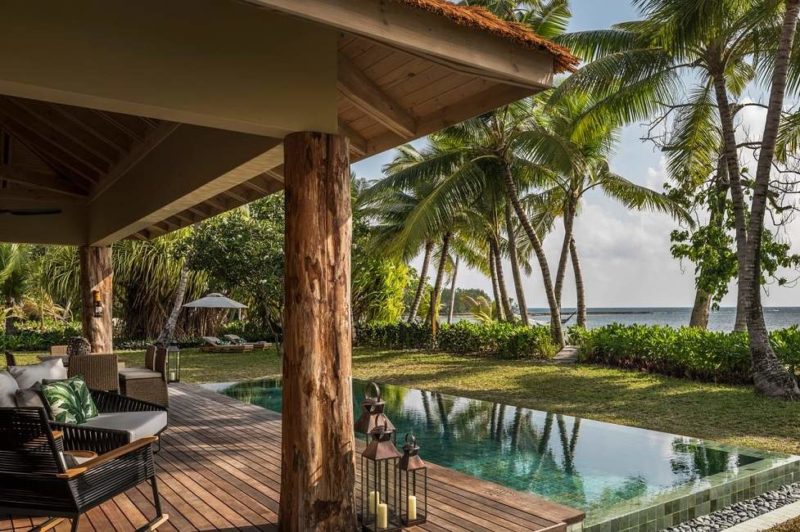 Piscine du Four Seasons Desroches Island - Seychelles | Au Tigre Vanillé