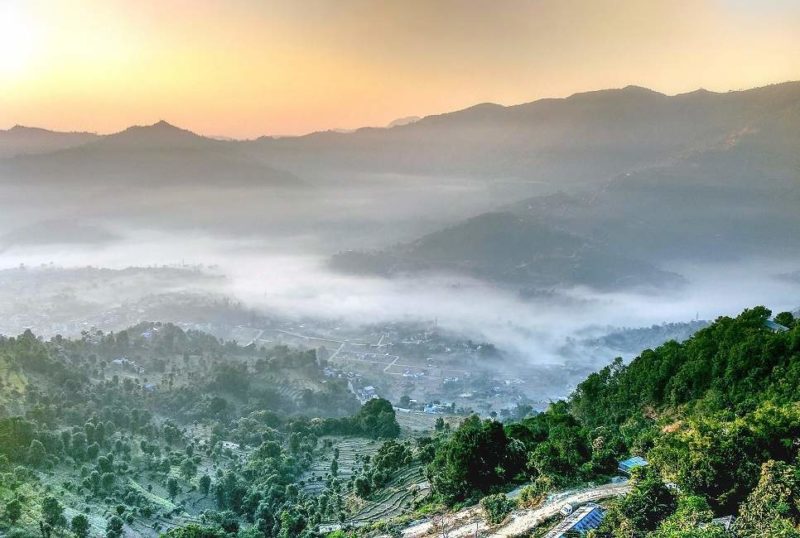 Coucher de soleil à Pokhara face aux Annapurna - Népal | Au Tigre Vanillé