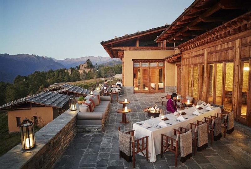 Terrasse du Six Senses Paro - Bhoutan | Au Tigre Vanillé
