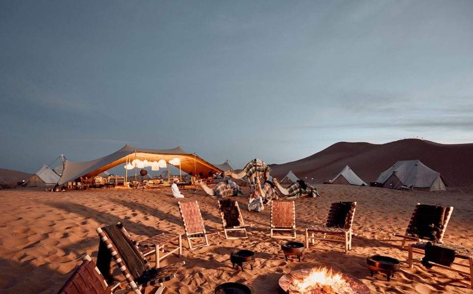 Diner sous les étoiles dans le désert du Wahiba - Oman | Au Tigre Vanillé