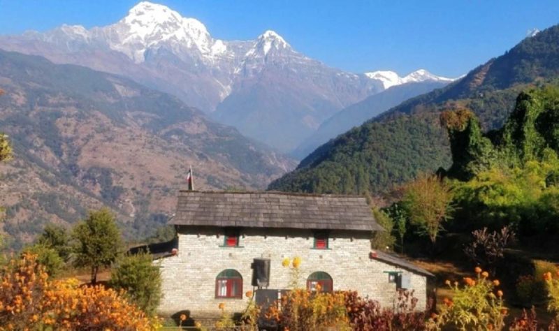 Vue de l'hotel Himalaya Lodge à Ghandruk - Népal | Au Tigre Vanillé