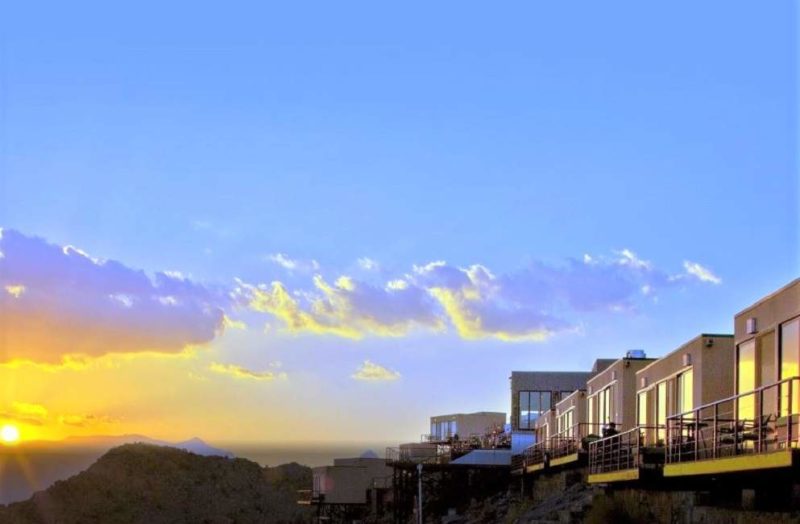 Jardin de l'hôtel The View dans le Jebel Shams - Oman | Au Tigre Vanillé