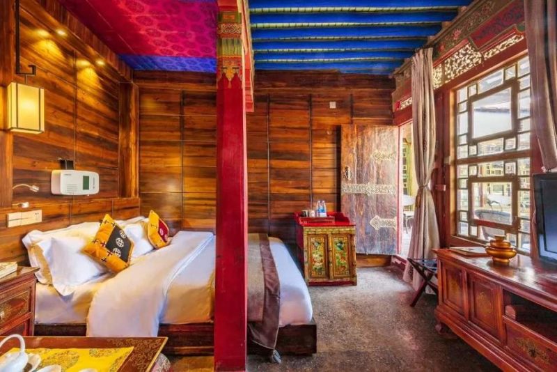 Chambre de l'hôtel Floral Lincang à Lhassa - Tibet | Au Tigre Vanillé
