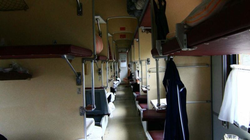 Wagon restaurant du train BAM - Transsibérien - Russie | Au Tigre Vanillé
