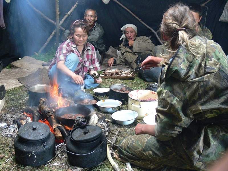 eleveurs-rennes-nomades-kamtchatka-russie Eleveurs de rennes nomades au Kamtchatka - Russie | Au Tigre Vanillé