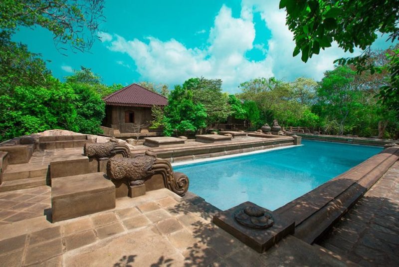 Piscine de l'hotel Forest Rock à Anuradhapura - Sri Lanka | Au Tigre Vanillé