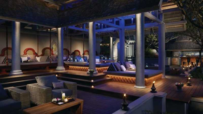 Lounge de l'hôtel Four Seasons à Chiang Mai - Thaïlande | Au Tigre Vanillé
