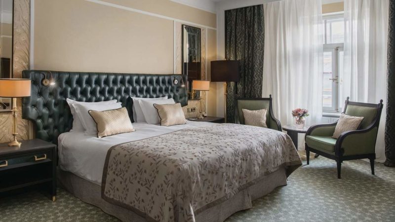 Chambre de l'hôtel Belmond à St-Pétersbourg - Russie | Au Tigre Vanillé