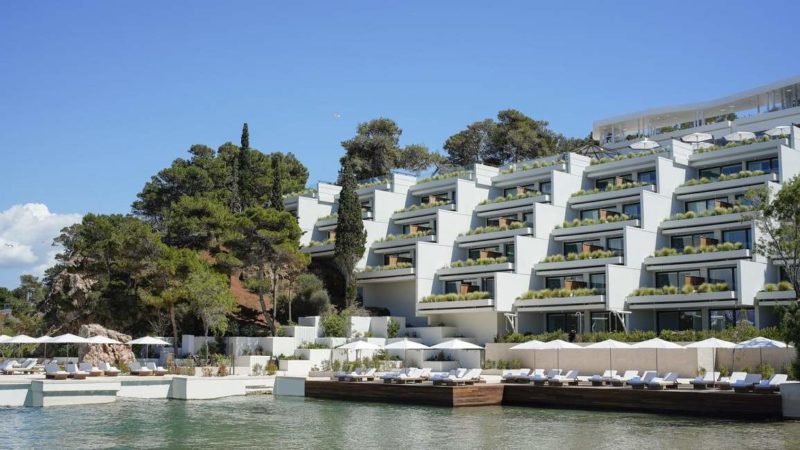 Façade de l'hôtel de Four Seasons à Athènes - Grèce | Au Tigre Vanillé