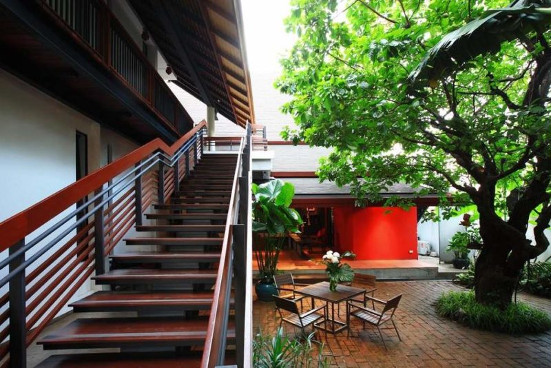 Cour de l'hôtel Iudia à Ayutthaya - Thailande | Au Tigre Vanillé