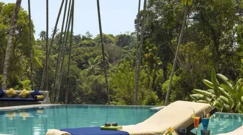 Piscine de l'hôtel Kandy House à Kandy - Sri Lanka | Au Tigre Vanillé