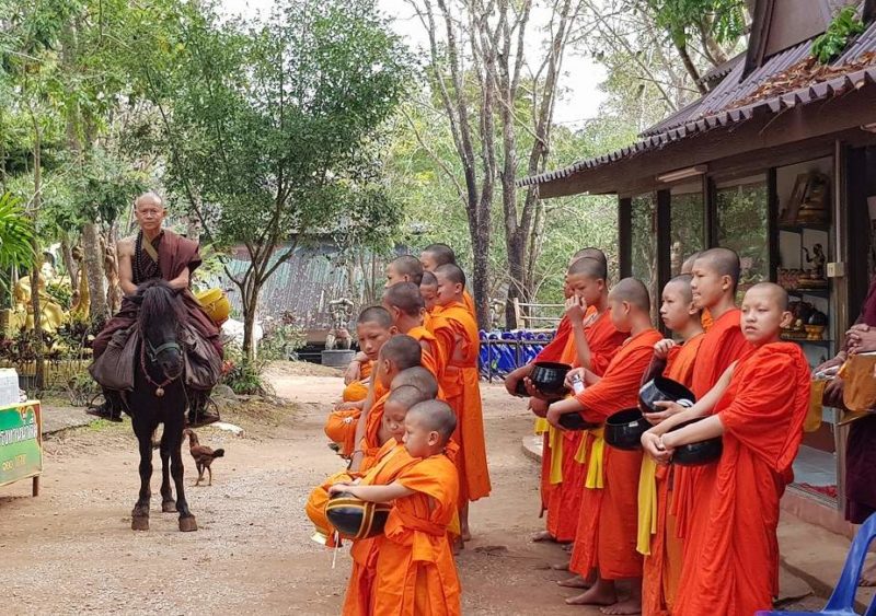 Enfants dans le village de Mae Chan - Thaïlande | Au Tigre Vanillé