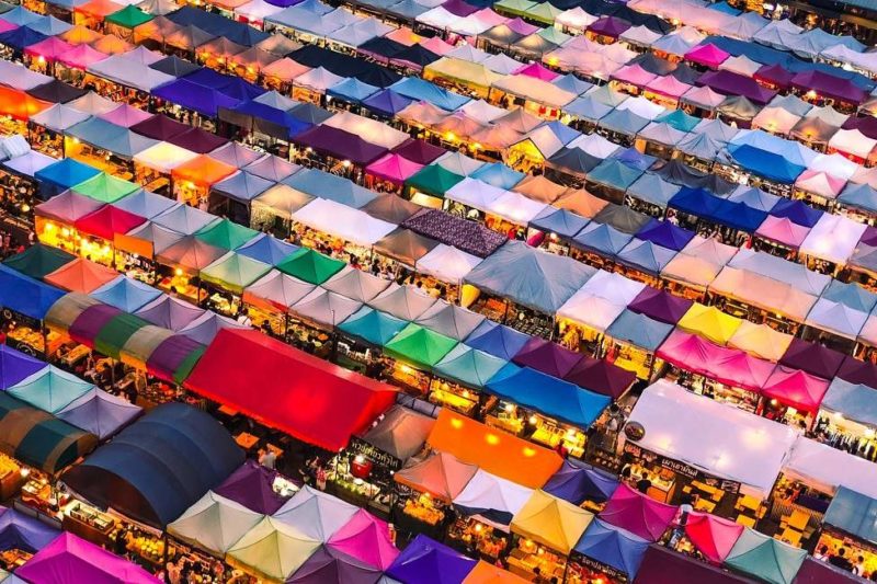 Bar en rooftop et marché nocture à Bangkok - Thaïlande | Au Tigre Vanillé
