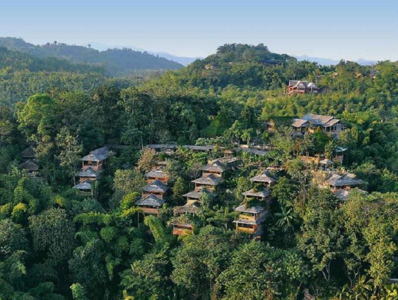 Vue aérienne de l'hôtel Phuchaisai Resort à Mae Chan - Thailande | Au Tigre Vanillé