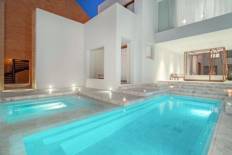 Piscine privée et terrasse depuis une chambre de l'hôtel Sala Allee à Ayutthaya - Thailande | Au Tigre Vanillé