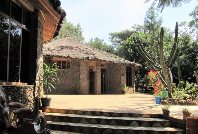 Terrasse de l'hôtel Abayminch au lac Tana - Éthiopie | Au Tigre Vanillé