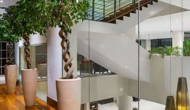 Lobby de l'hôtel Radisson Blu à Addis- Abeba - Éthiopie | Au Tigre Vanillé