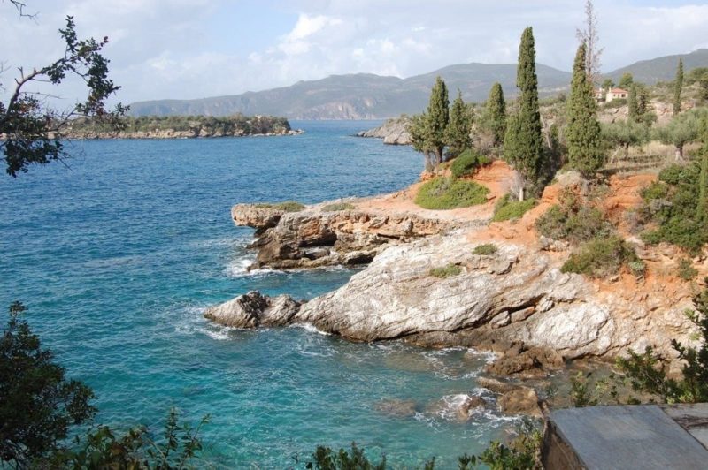 Vue mer de la villa d'exception de Patrick Fermor - Grèce | Au Tigre Vanillé