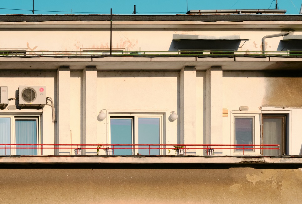 appartement-colonnel-bucarest-roumanie Façade de l'appartement d'un colonnel à Bucarest - Roumanie | Au Tigre Vanillé