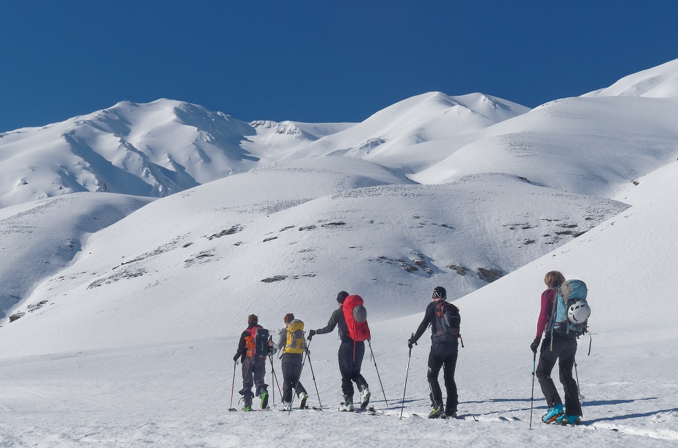 Skieurs dans les montagnes du Damavand - Iran | Au Tigre Vanillé