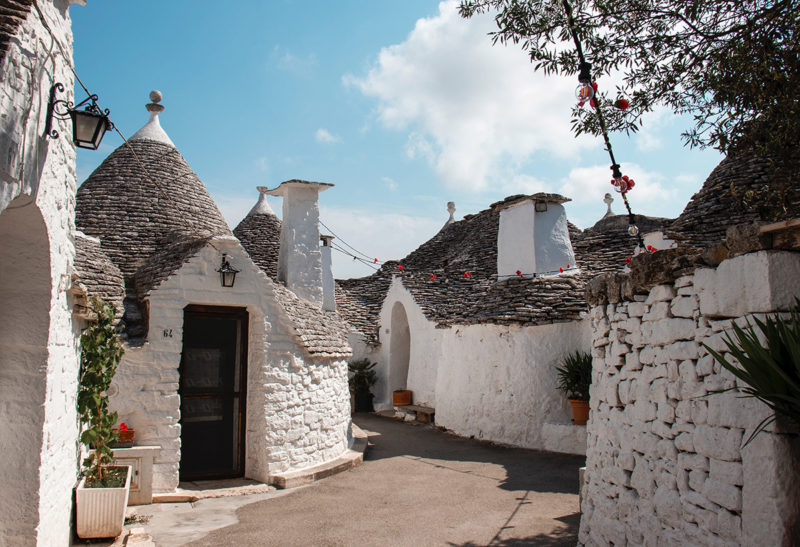 Trulli dans les Pouilles, Italie | Au Tigre Vanillé