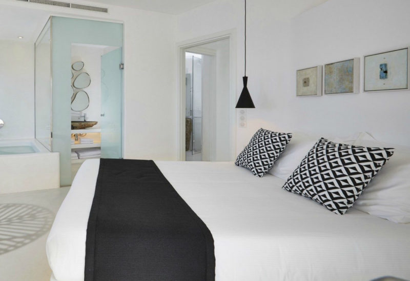 Chambre, Villa Cybele, Santorin, Grèce | Au Tigre Vanillé