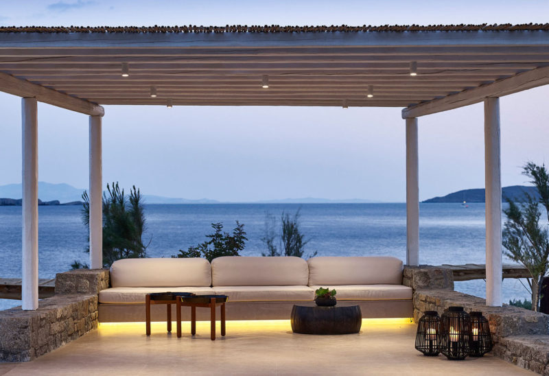 Bill&Coo hotel, terrasse, Mykonos - Grèce | Au Tigre Vanillé