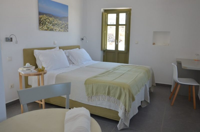 Chambre de l'hotel Vorina dans les Cyclades - Grèce | Au Tigre Vanillé
