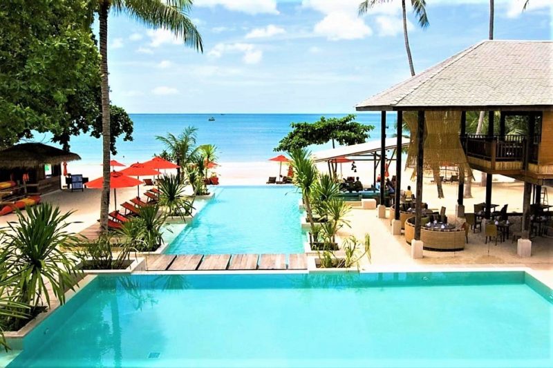 Piscine principale de l'hotel Anantara à Koh Phangan - Thaïlande | Au Tigre Vanillé