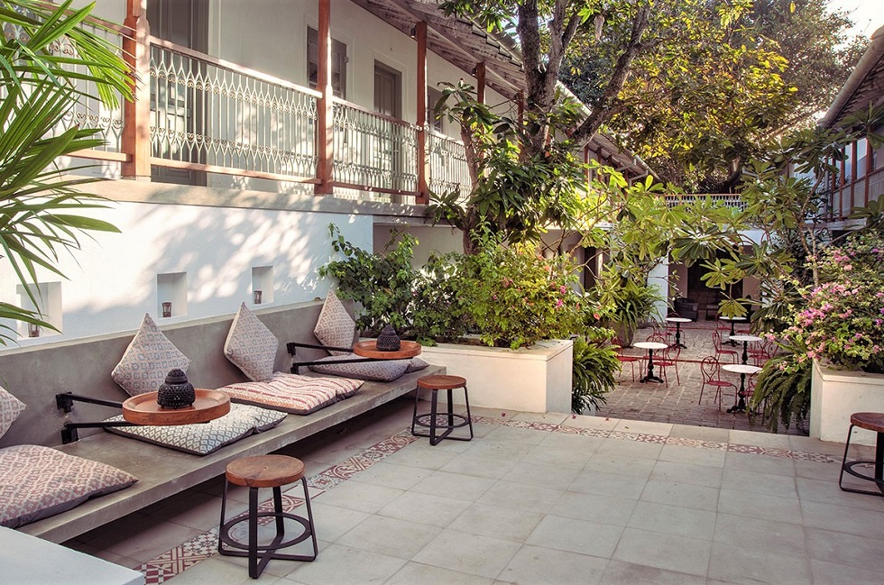 Patio de l'hotel Fort Bazaar à Galle - Sri Lanka | Au Tigre Vanillé