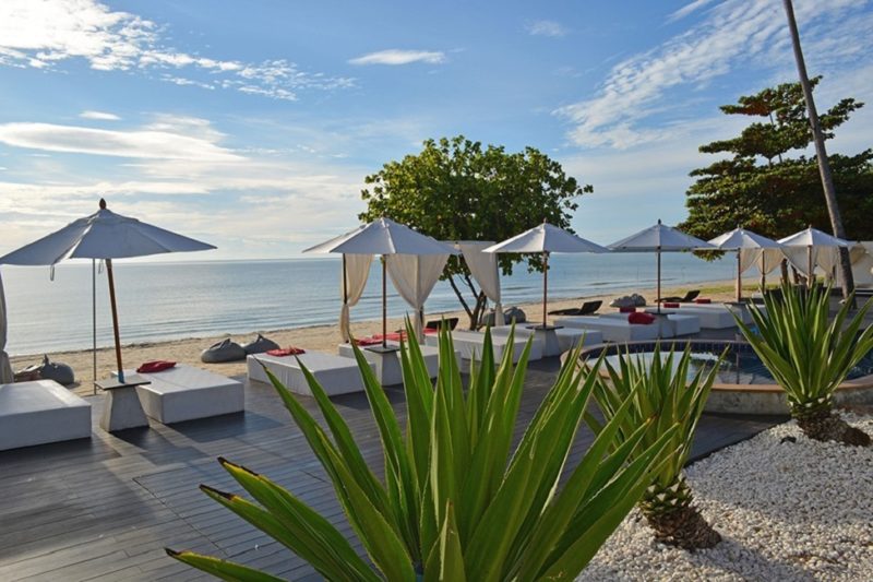 Plage de l'hôtel Aava à Khanom- Thaïlande | Au Tigre Vanillé