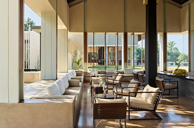 Lobby de l'hotel Amanwella sur la côte sud - Sri Lanka | Au Tigre Vanillé
