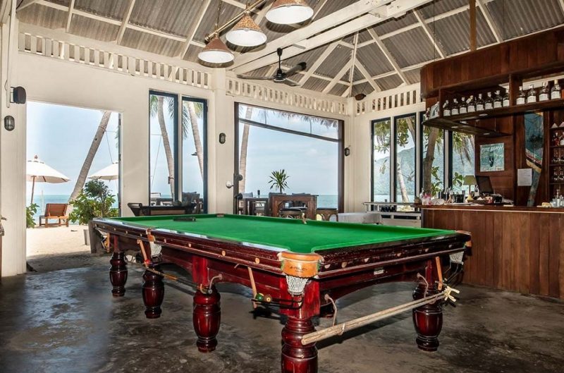 Bar de l'hôtel Baanthong à Khanom- Thaïlande | Au Tigre Vanillé