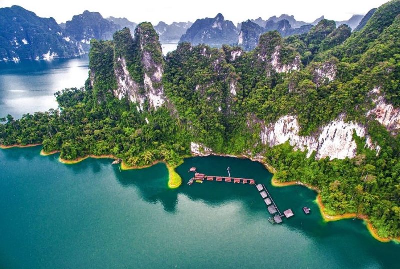 Vue aérienne de l'hotel Panvaree à Khao Sok - Thaïlande | Au Tigre Vanillé