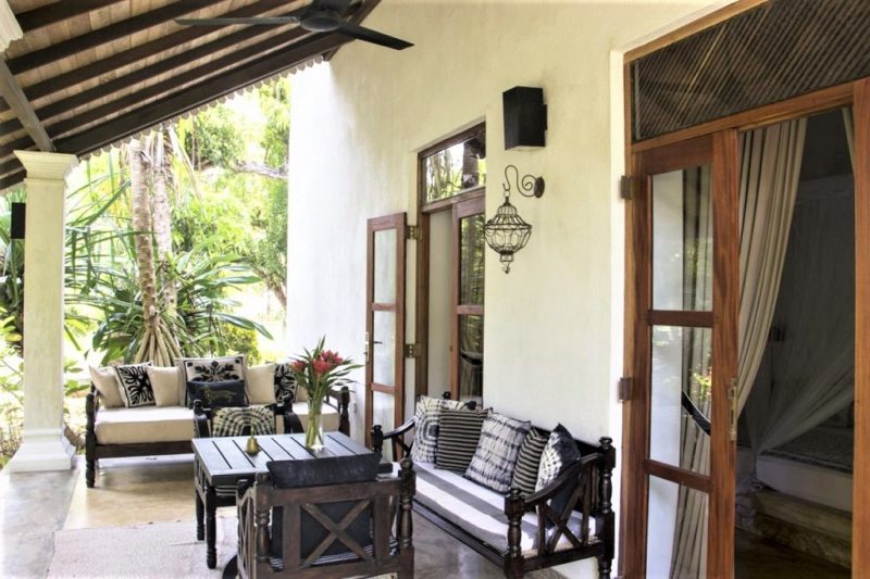 Terrasse de l'hotel Why House à Galle - Sri Lanka | Au Tigre Vanillé