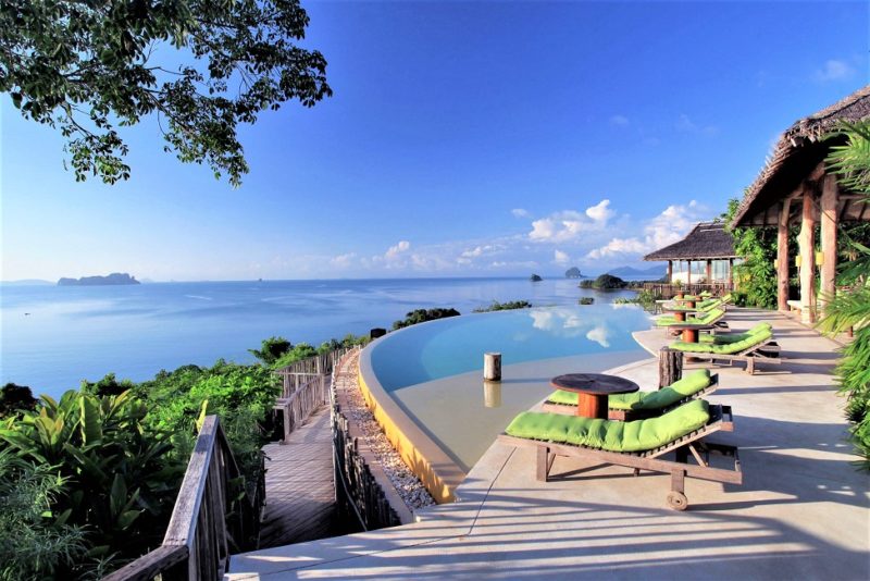 Piscine principale de l'hotel Six Senses à Koh Yao Noi - Thaïlande | Au Tigre Vanillé