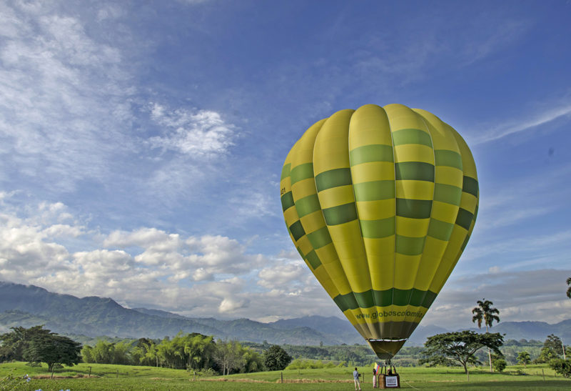 Tour en montgolfière à l'Hacienda Bambusa, Colombie | Au Tigre Vanillé