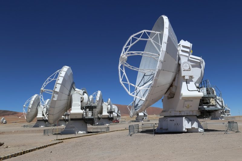 Téléscope d'Alma dans la région du désert d'Atacama - Chili | Au Tigre Vanillé