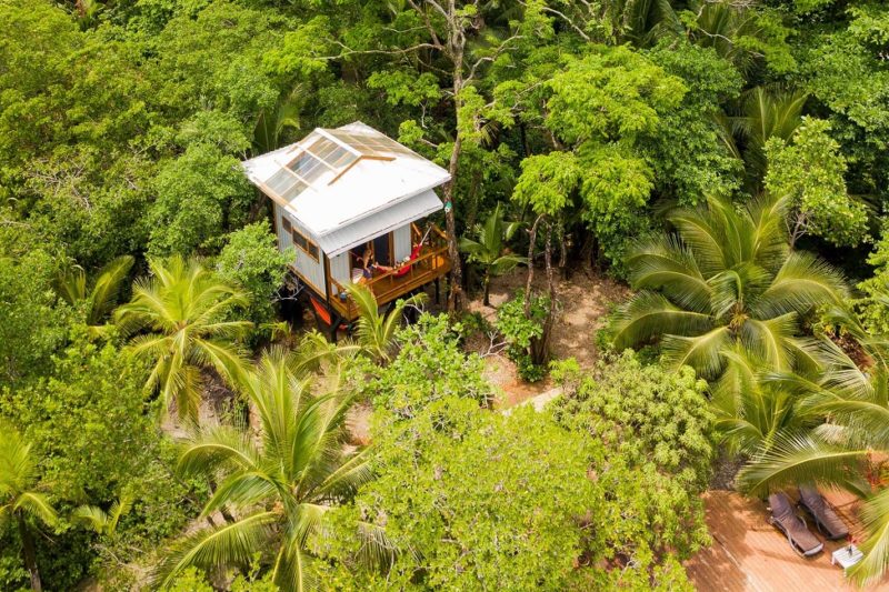 Maison sur pilotis de l'hôtel Eclypse de Mar dans l'archipel de Bocas del Toro - Panama | Au Tigre Vanillé