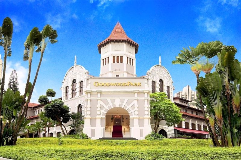 Façade de l'hôtel The Goodwood - Singapour | Au Tigre Vanillé