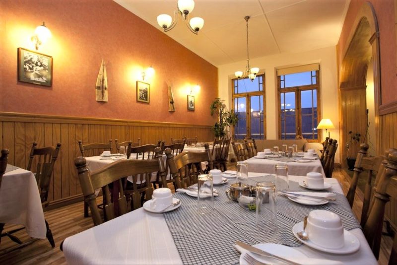 Restaurant de l'hôtel Plaza Punta à Punta Arenas en Patagonie - Chili | Au Tigre Vanillé