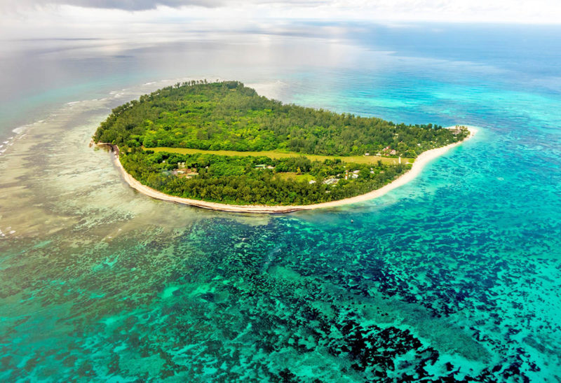 Seychelles, Denis island, l'île vue du ciel