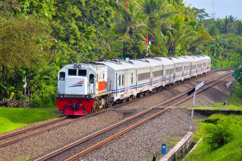 yogyakarta-train-indonésie